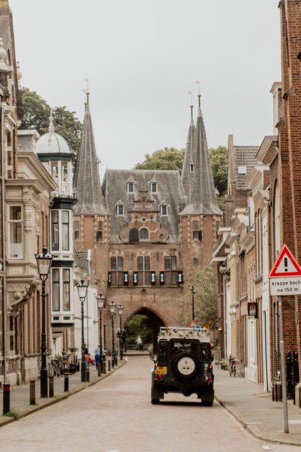 Bruiloft van Karlijn en Hylke bij Landgoed Winfried in Wapenveld – Kampen, romantische trouwfoto's, idyllische locatie, foto: wilco de haan fotografie, trouwfotograaf, winschoten, groningen, nederland