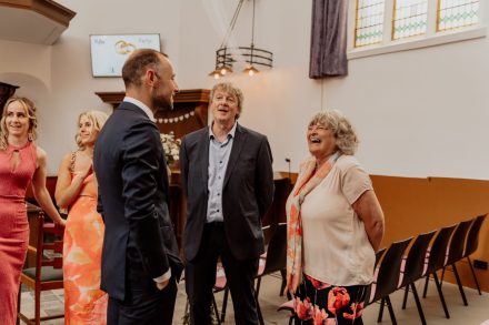 Bruiloft van Karlijn en Hylke bij Landgoed Winfried in Wapenveld – Kampen, romantische trouwfoto's, idyllische locatie, foto: wilco de haan fotografie, trouwfotograaf, winschoten, groningen, nederland