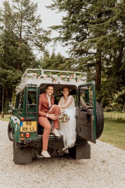 Bruiloft van Karlijn en Hylke bij Landgoed Winfried in Wapenveld – Kampen, romantische trouwfoto's, idyllische locatie, foto: wilco de haan fotografie, trouwfotograaf, winschoten, groningen, nederland